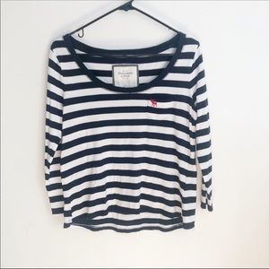 Abercrombie & Fitch 3/4 Sleeve | Size Medium